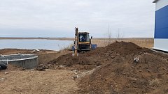 Валерий Радаев проконтролировал строительство новой водоочистной станции на Ахмато-Лавровском водохранилище