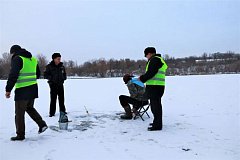 Проведен рейд с  целью недопущения выхода людей на лед