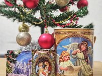 Новогодние подарки одаренным детям - добрая традиция района
