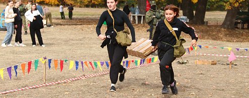 В с.Вязовка прошла военно-спортивная игра "Зарница"