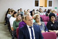 Глава района П.В.Сурков провел очередную встречу с жителями с.Сторожевка