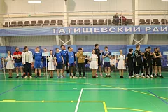 В р.п. Татищево прошел областной турнир по волейболу среди мужских команд, посвященный памяти А.С. Акимова