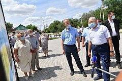 Губернатор Валерий Радаев встретился с жителями р.п.Питерка