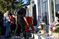 В Татищево зажгли Вечный огонь в память о погибших воинах