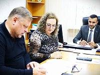 Рабочее совещание по вопросу строительства многоквартирного дома в р.п. Татищево