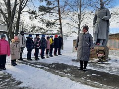 Торжественный митинг ко Дню защитника Отечества в школе д. Македоновка