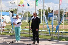 Солнце, песок и волейбол: в Татищево стартовал Кубок главы района