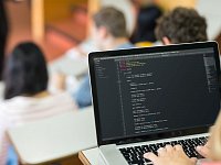 Обучиться программированию старшеклассники и студенты колледжей смогут бесплатно
