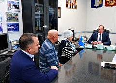 Глава района провел очередной прием граждан