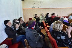  Встреча главы района П.В.Суркова с жителями прошла в п.Тимирязевский