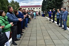 Торжественная церемония вручения свидетельств о занесении на Доску почета 