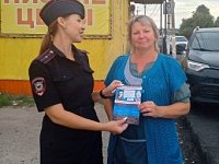 Полицейские предупреждают татищевцев о мошенниках