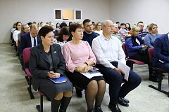 Глава района П.В.Сурков провел очередную встречу с жителями с.Сторожевка