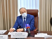 Валерий Радаев провел встречу с сопредседателями регионального штаба ОНФ