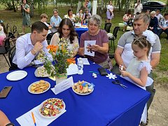 «Всё начинается с семьи»: Праздник любви и верности в Вязовке