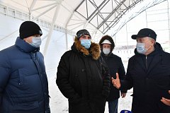 Губернатор Валерий Радаев посетил стройплощадки социальных объектов в Энгельсе