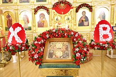 Пасхальное Богослужение  в храме в честь Казанской иконы Божией Матери в р.п. Татищево 