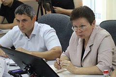 Совещание по теме повышения заработной платы работников регионального здравоохранения