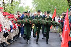 В Елховке почтили память воинов Советской Армии