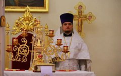 Торжественное богослужение в храме Казанской иконы Божией Матери р.п.Татищево