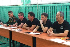 В р.п. Татищево состоялся финальный этап военно-спортивного конкурса "А ну-ка, парни!"